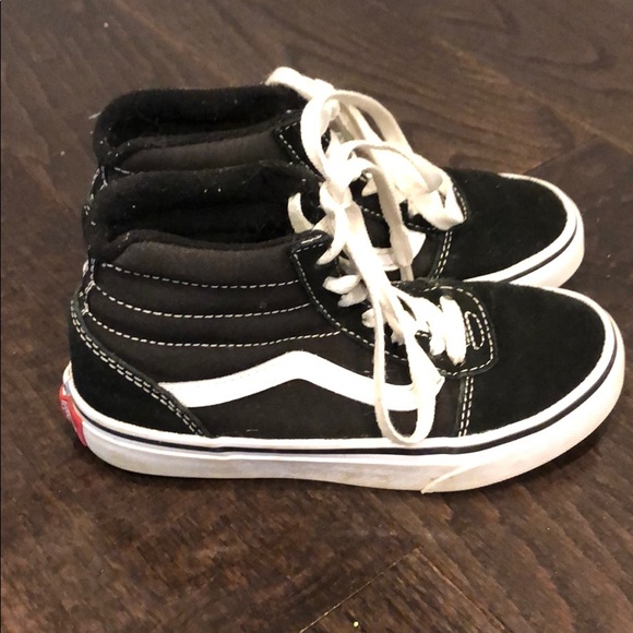 black high top vans girls